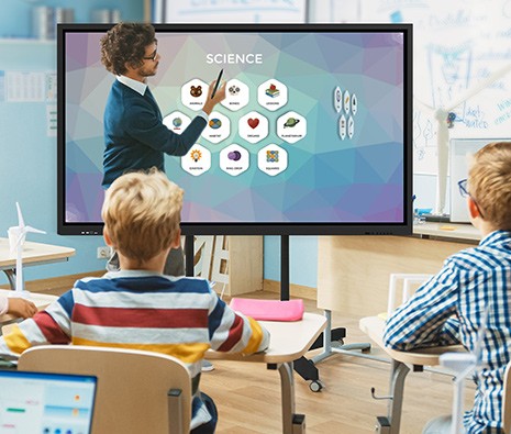 tableau blanc interactif école numérique éducatif
